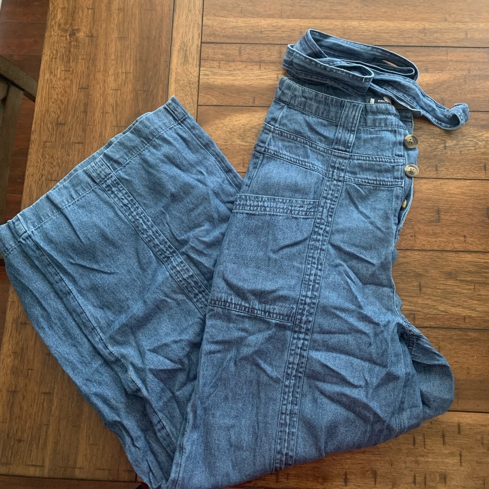 american eagle demon flair pants